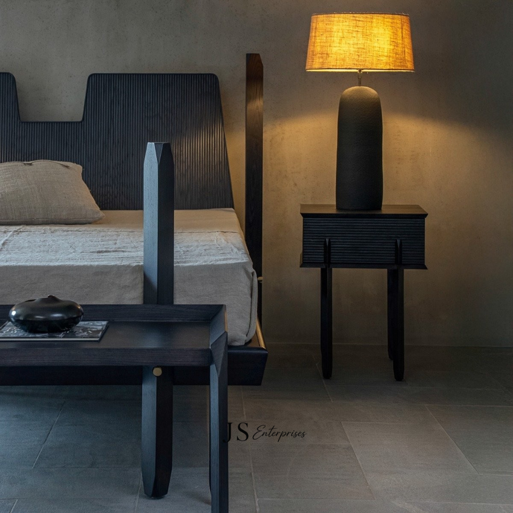 Modern Luxury Wooden Bed