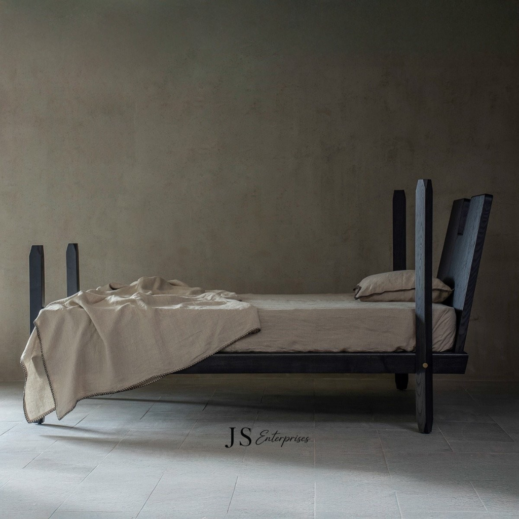 Modern Luxury Wooden Bed