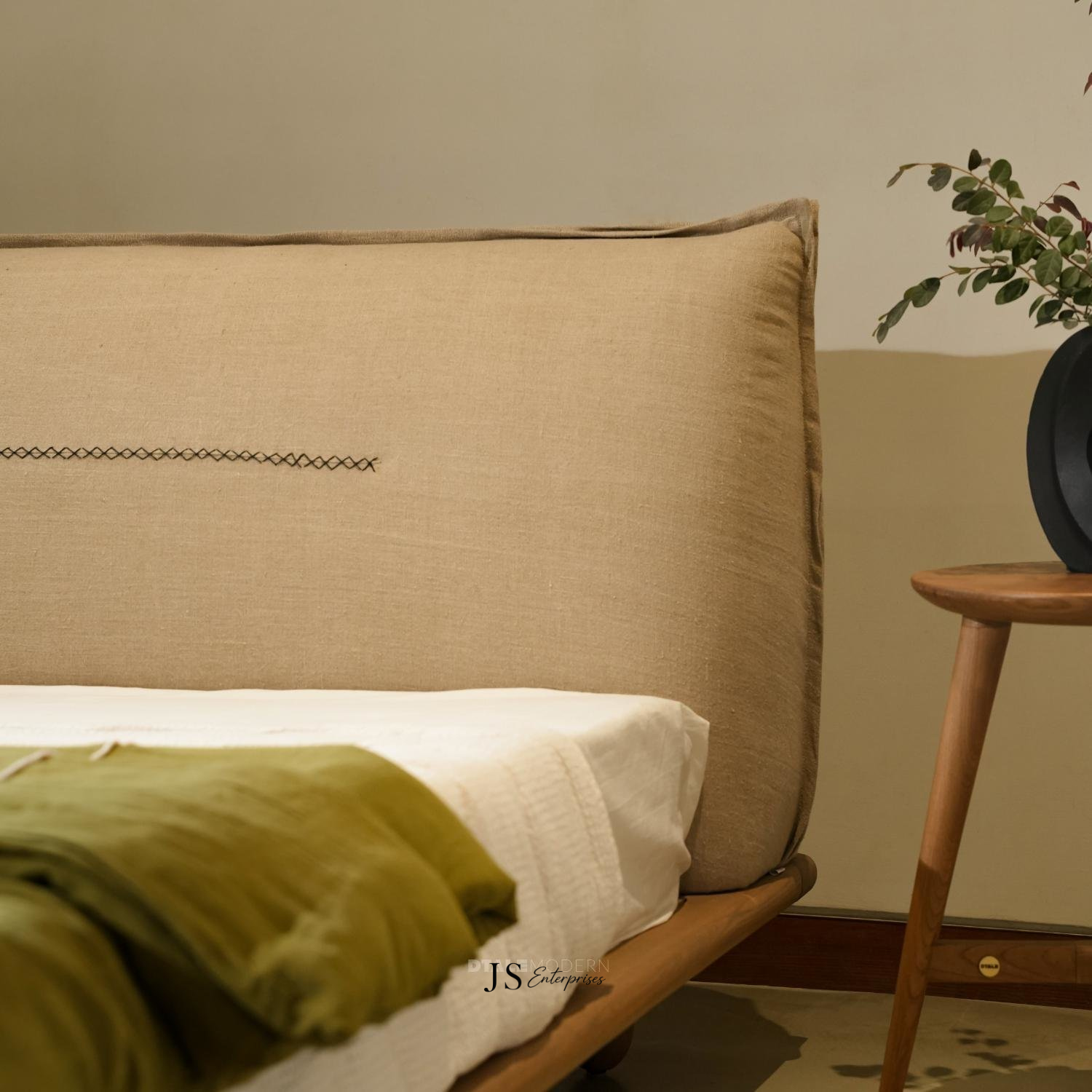 Modern Minimalist Upholstered Bed with Wooden Frame