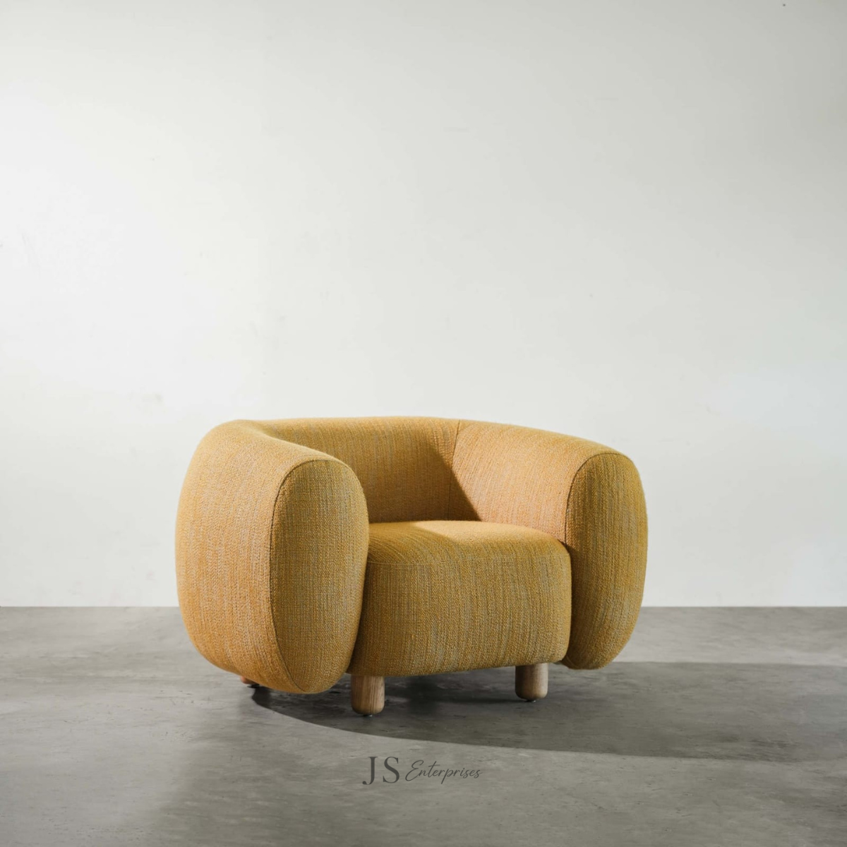 Amber Curved Accent Chair