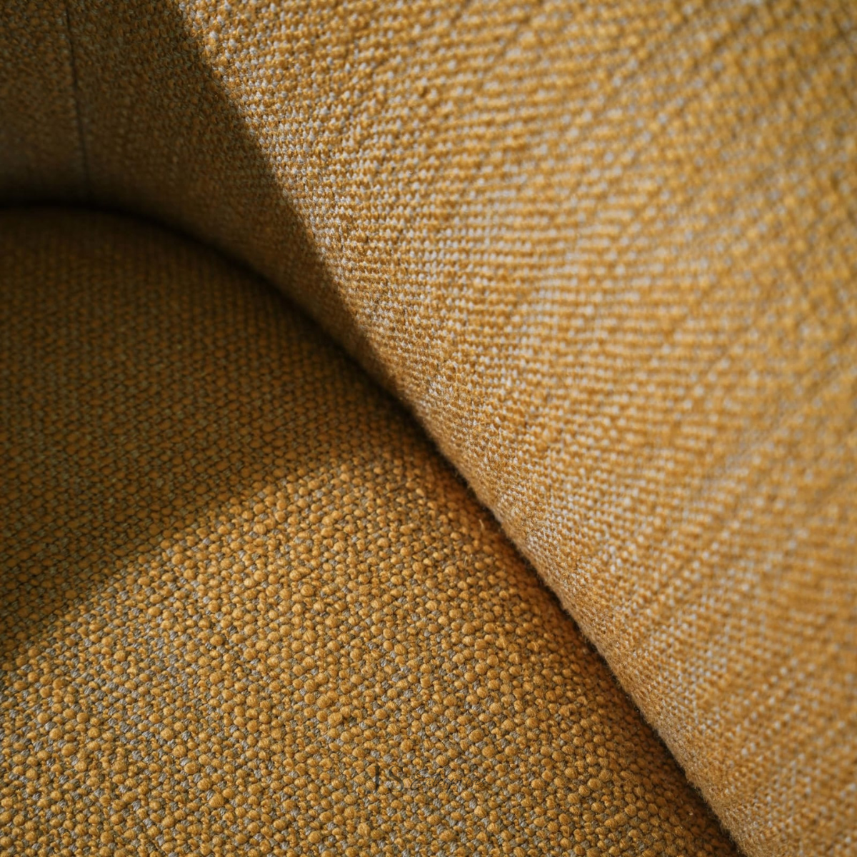 Amber Curved Accent Chair