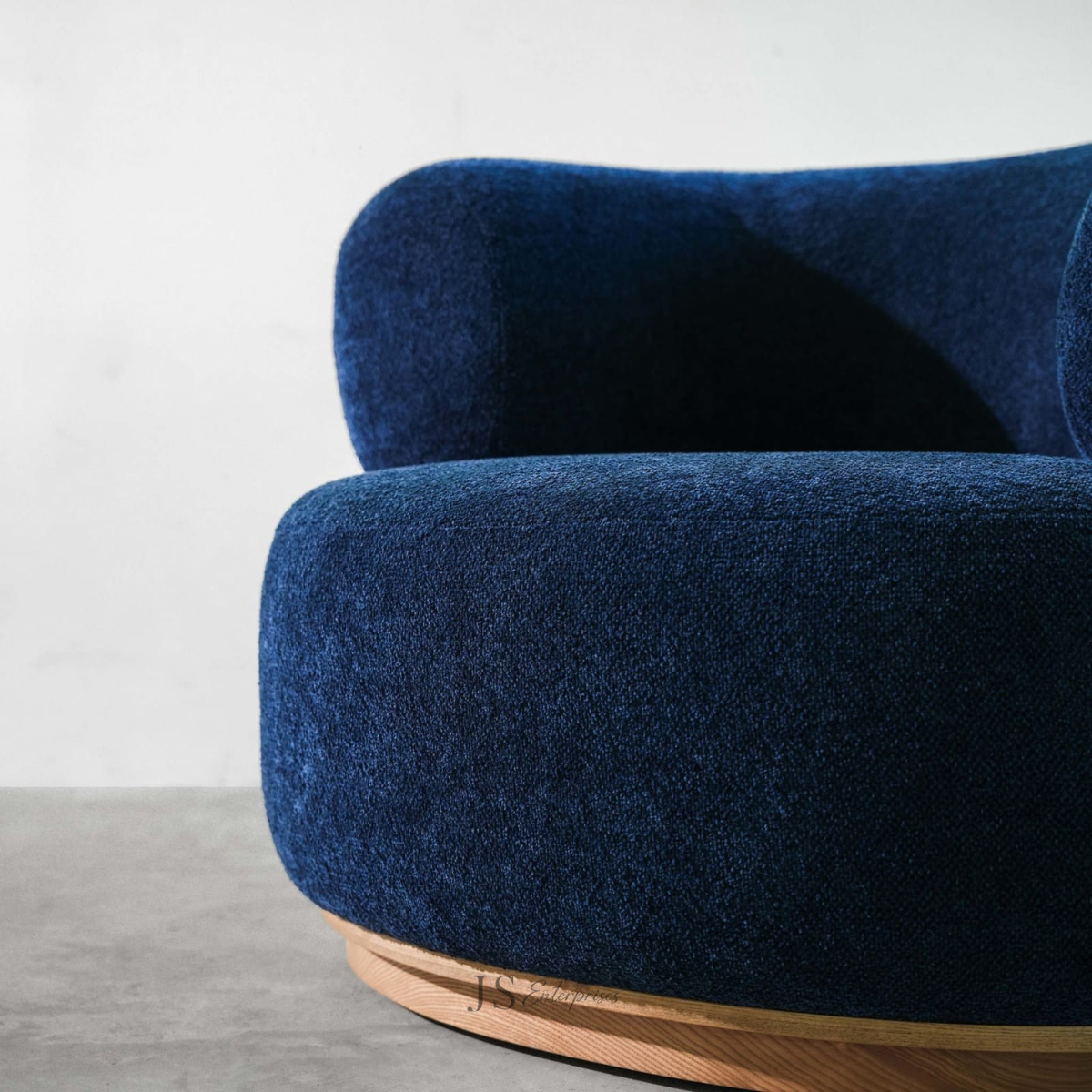 Nova Curved Accent Chair